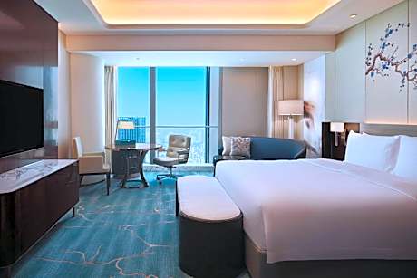 Large King Room with Skyline View - High Floor