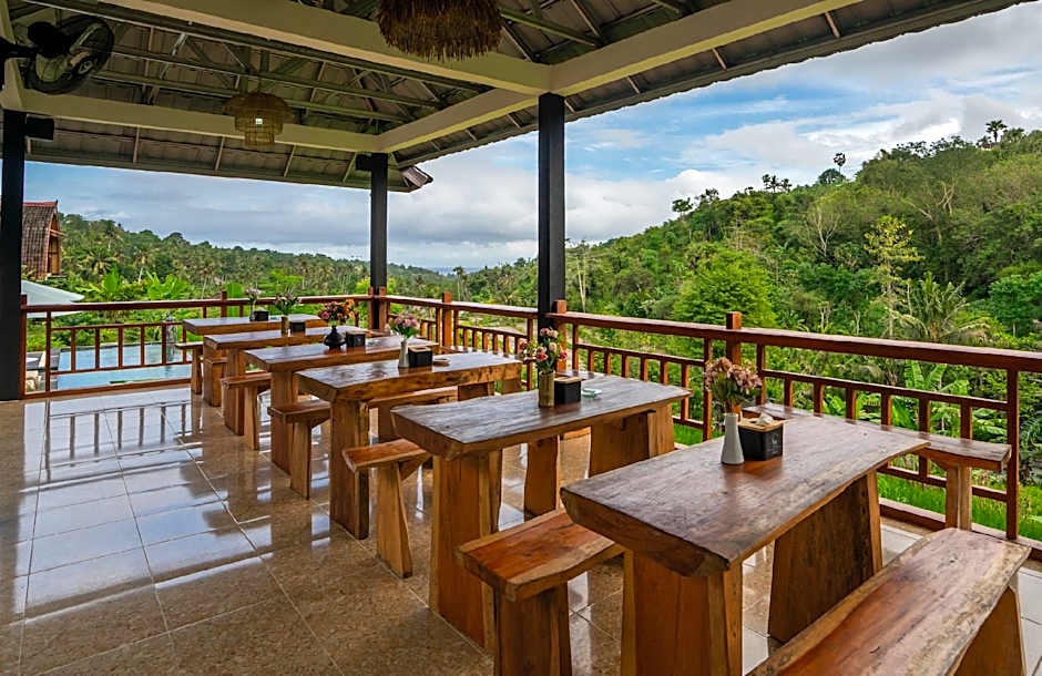Lumbung Seraya Villa