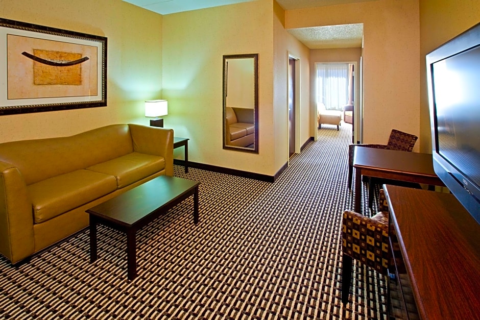 Holiday Inn Express Hotel & Suites Seymour