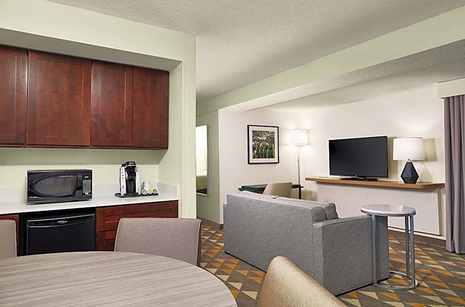 Holiday Inn Express & Suites Madison West - Middleton
