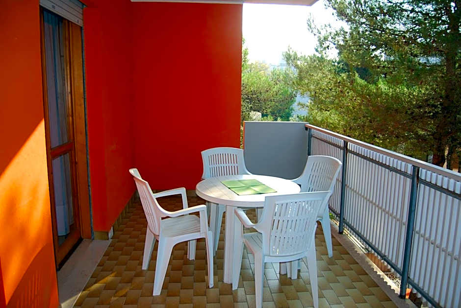 Cozy flat perfect for families next to the beach