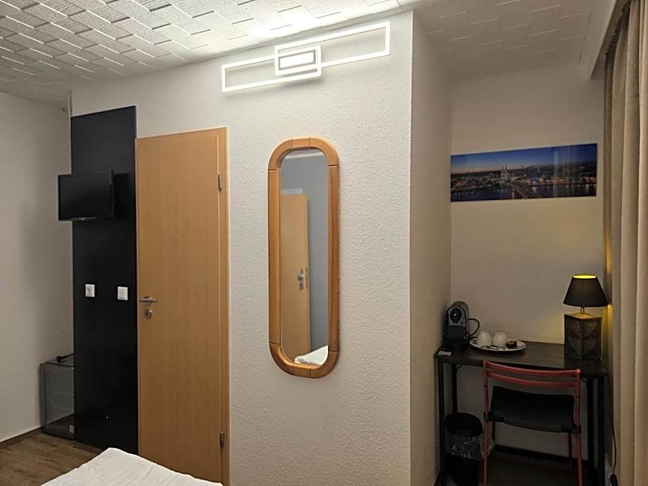 Niehler Hotel