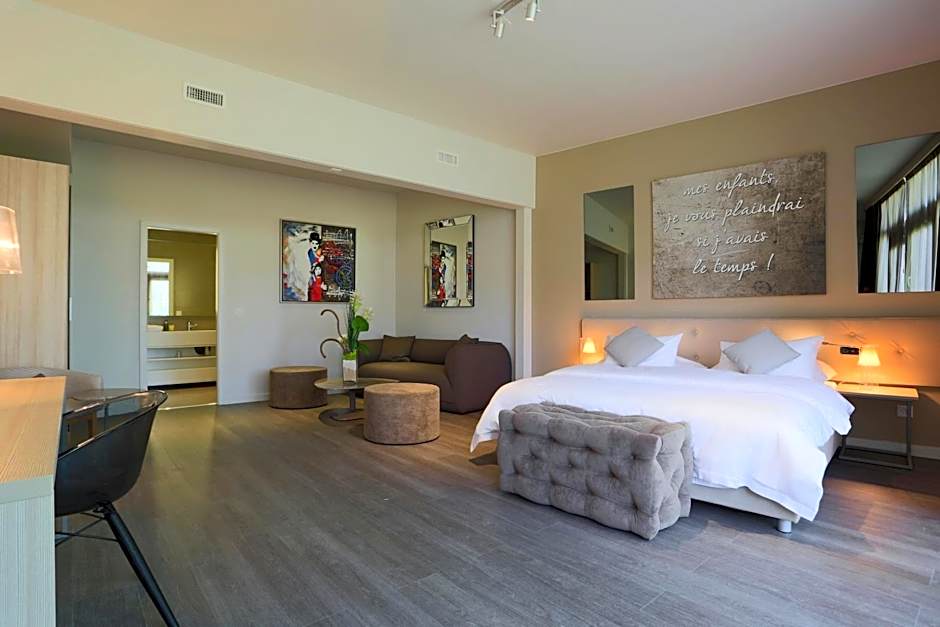 Chez Maman Hotel & Restaurant