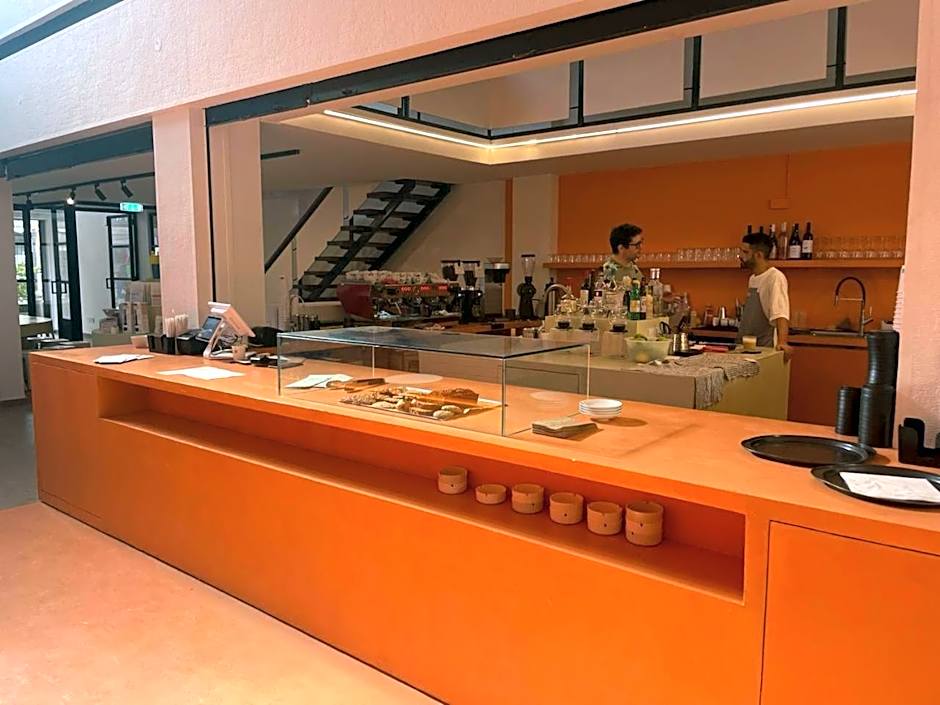 Metropole Hotel
