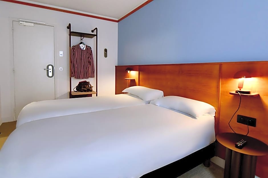 Agate Hotel