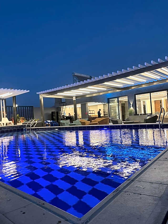 Mass Paradise Hotel