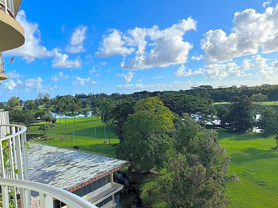 Stunning Views Best location in Hilo 2BR modern Condo