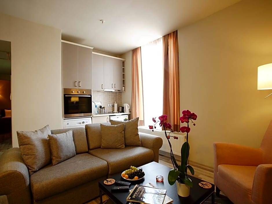 Home Stay Home Sisli