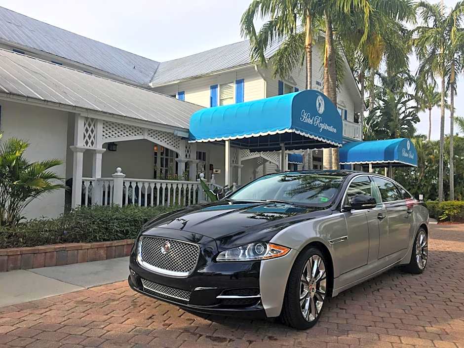 Olde Marco Island Inn And Suites