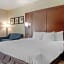 Comfort Inn & Suites Near Six Flags & Medical Center