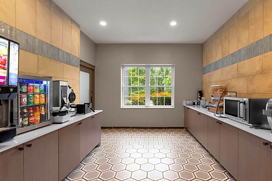 La Quinta Inn & Suites by Wyndam Knoxville West