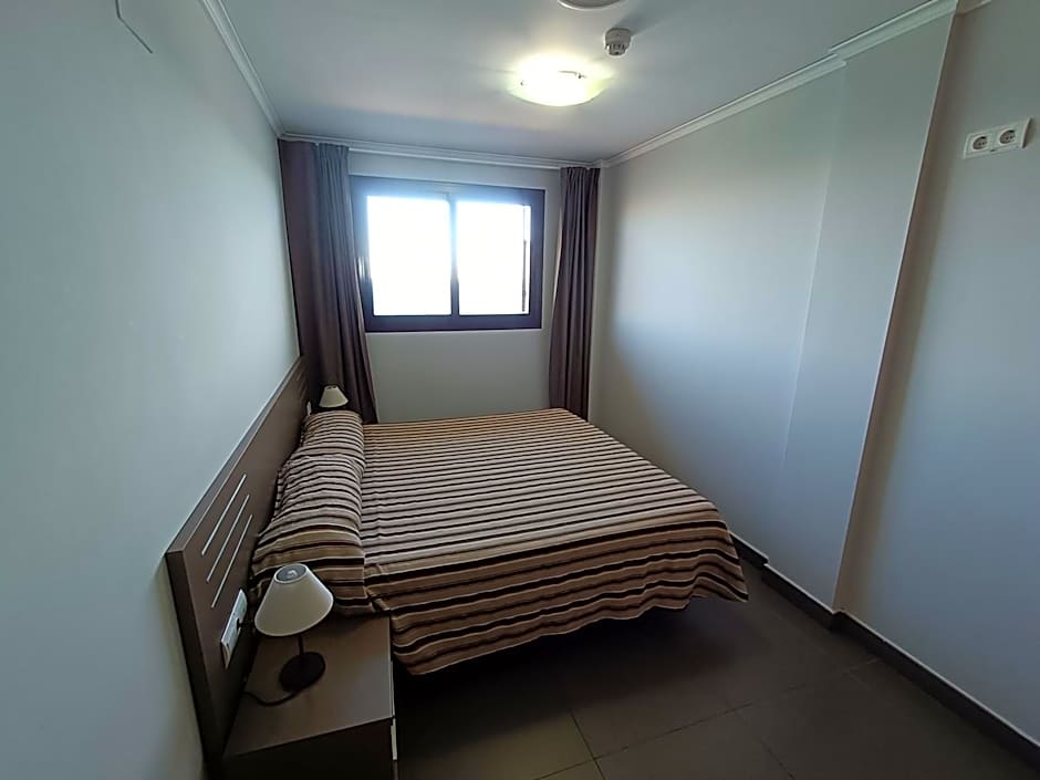 Aparthotel El Faro