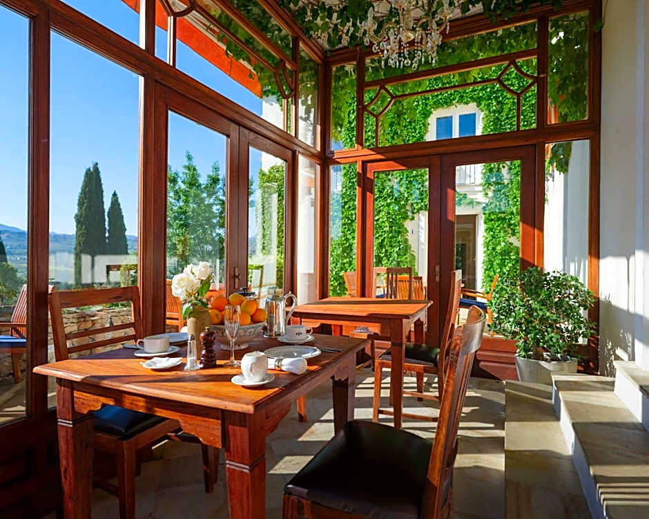 Hotel La Fuente de la Higuera