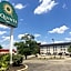 La Quinta Inn & Suites by Wyndham Cincinnati North