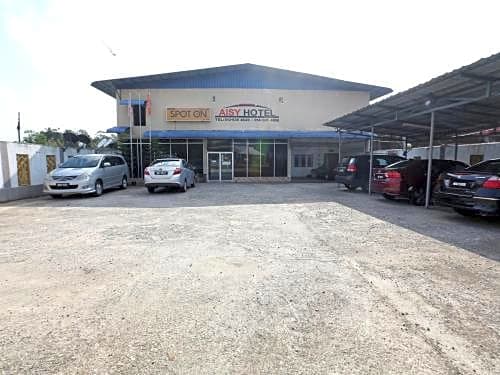 SPOT ON 89778 Aisy Hotel