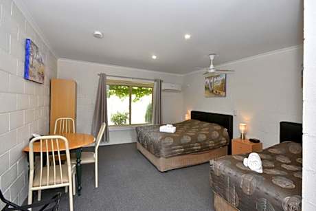 Large Double or Twin Room