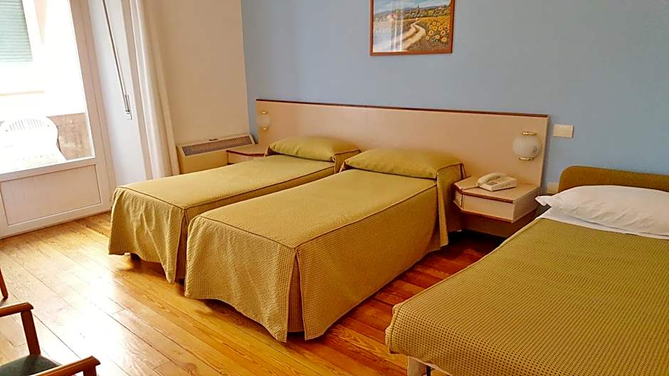 Hotel Italie et Suisse