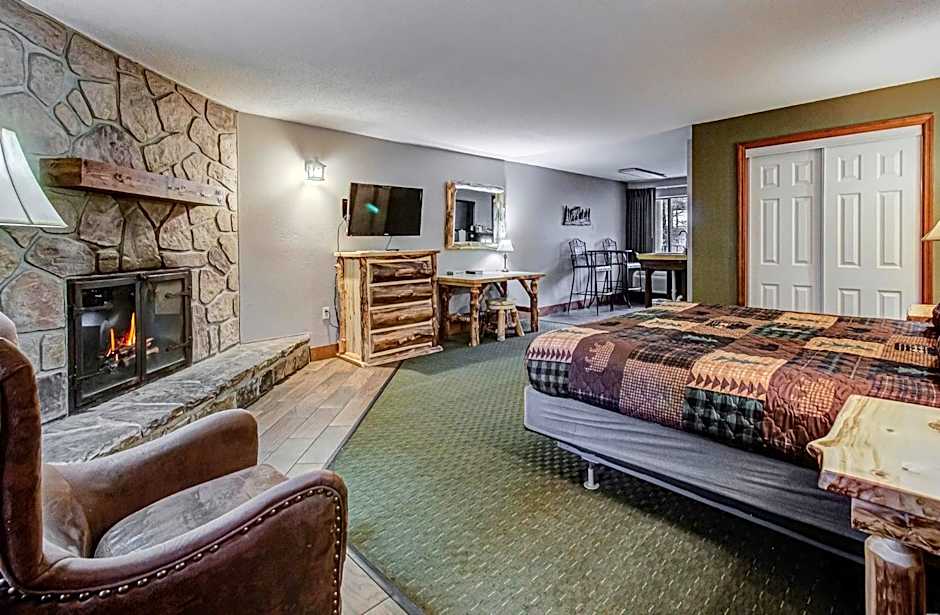 Brookside Lodge by FairBridge