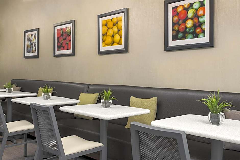 Best Western Plus Duncanville/Dallas
