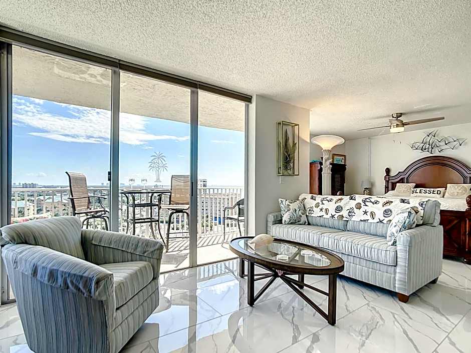 Estero Beach And Tennise Club 1008 B
