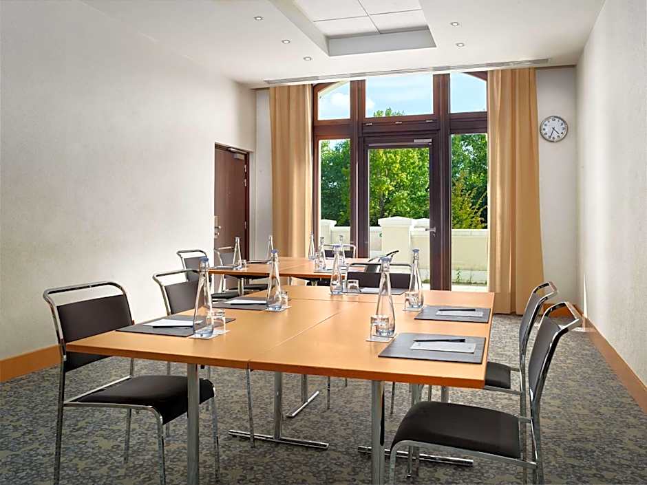 Hotel Paris Marne-la-Vallee by IHG