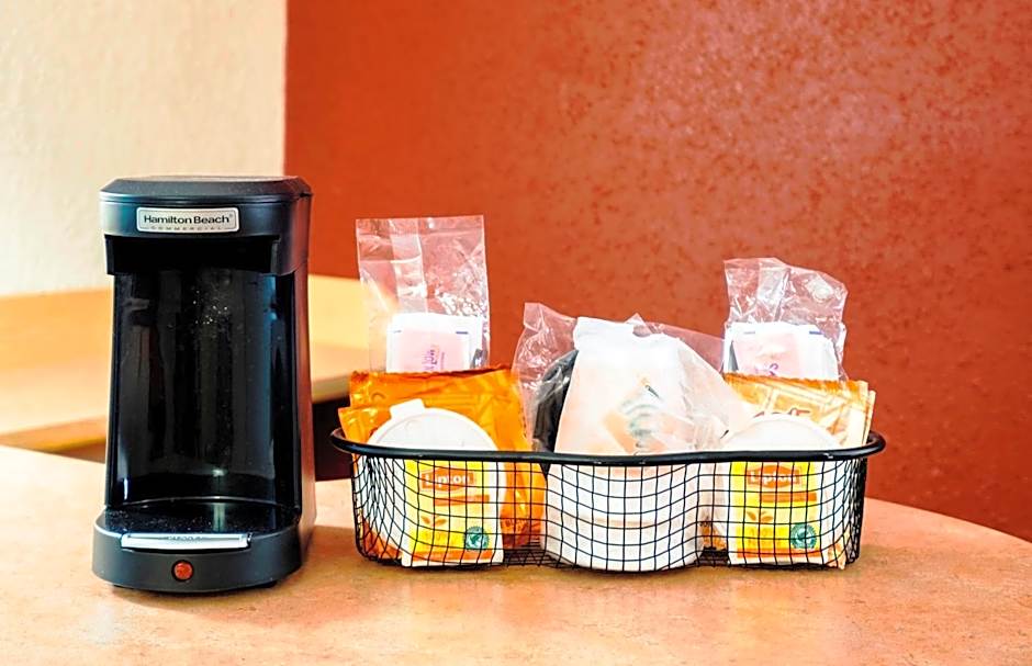 Red Roof Inn Albany Airport