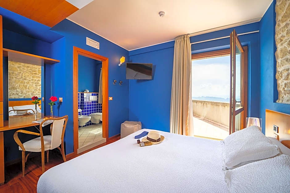 Hotel Cesare