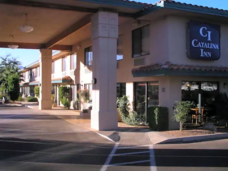 Catalina Inn