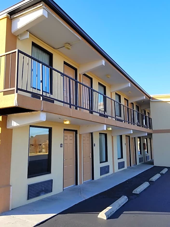 Drakes Creek Inn - formerly The Relax Inn