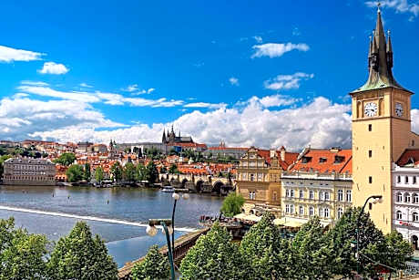 Lutetia 2-Bedroom Suite