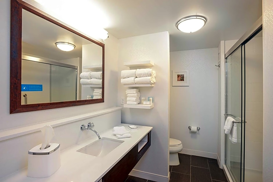 Hampton Inn By Hilton & Suites Cincinnati/Kenwood, OH