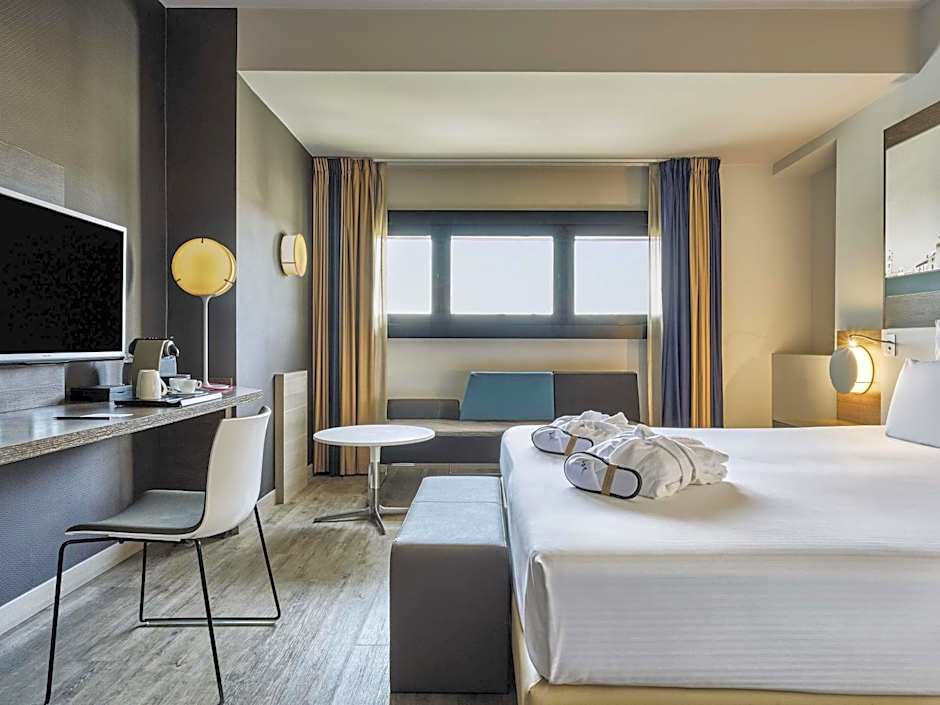 Mercure Rome Colosseum Centre