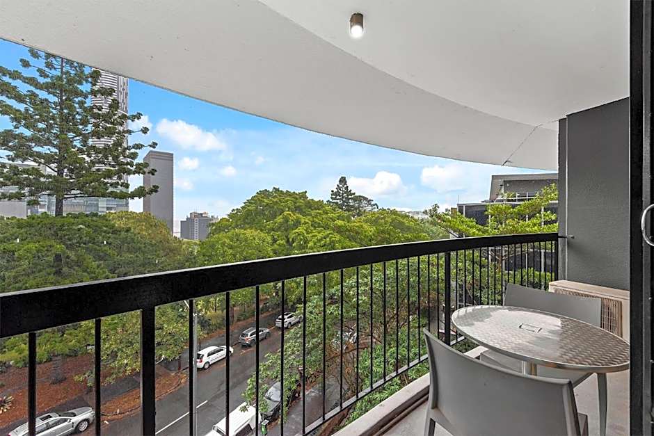 Madison Tower Mill Hotel