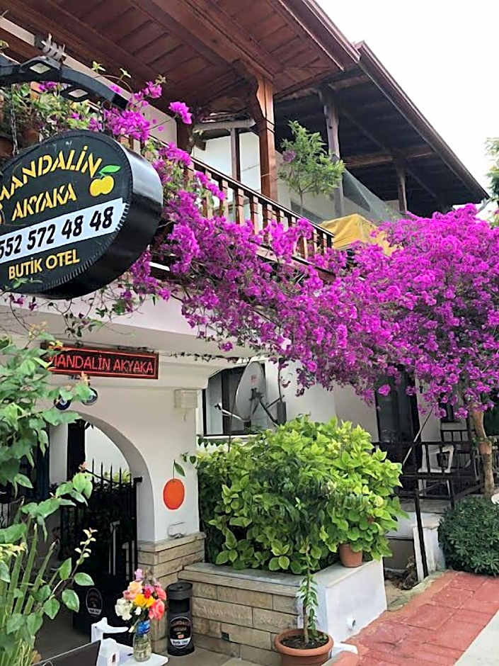 MANDALİN AKYAKA