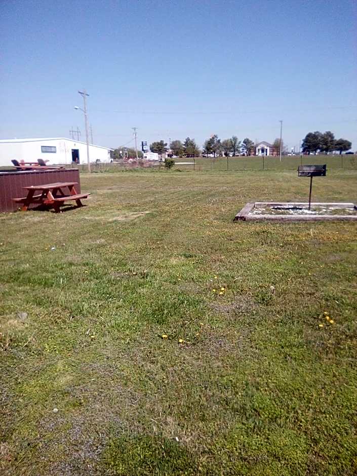 Route 66 inn & Suites