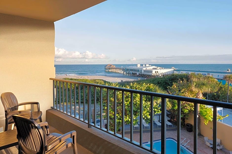 La Quinta by Wyndham Cocoa Beach Oceanfront