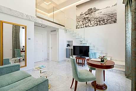 Futura duplex, Guest room, 1 King, Partial Sea view