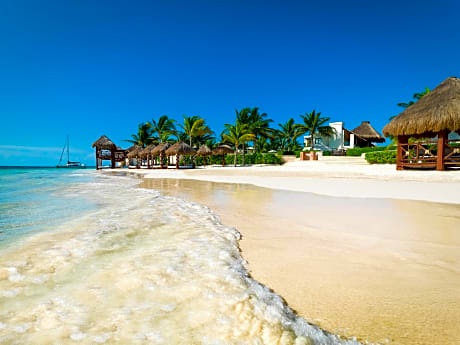 Azul Beach Resort Riviera Maya by Karisma - All Inclusive
