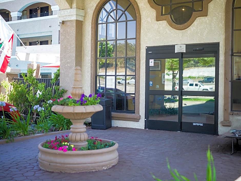Quality Inn & Suites Camarillo-Oxnard