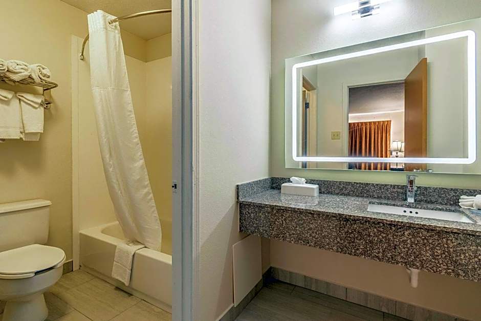 Quality Inn Bloomsburg