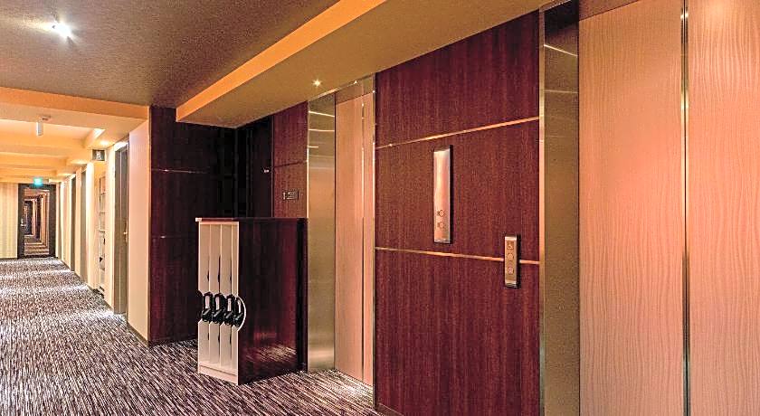 Queen's Hotel Chitose