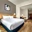 City Express by Marriott Spring