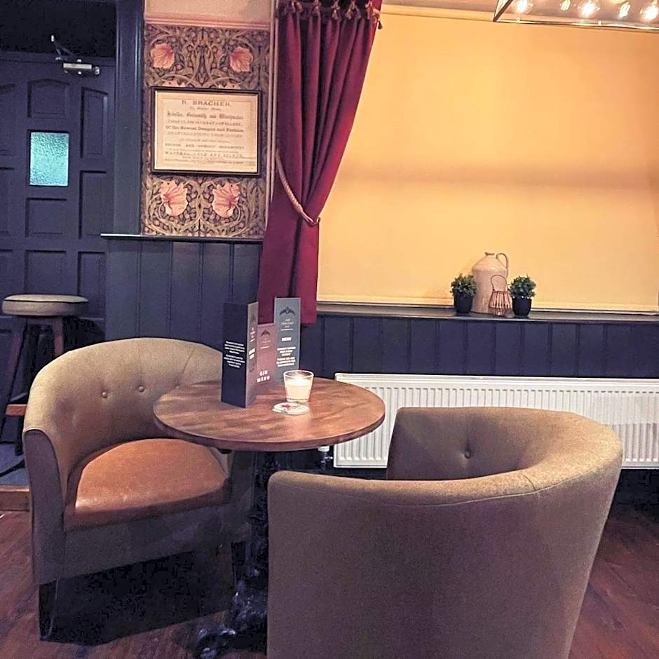 The Fountain Inn