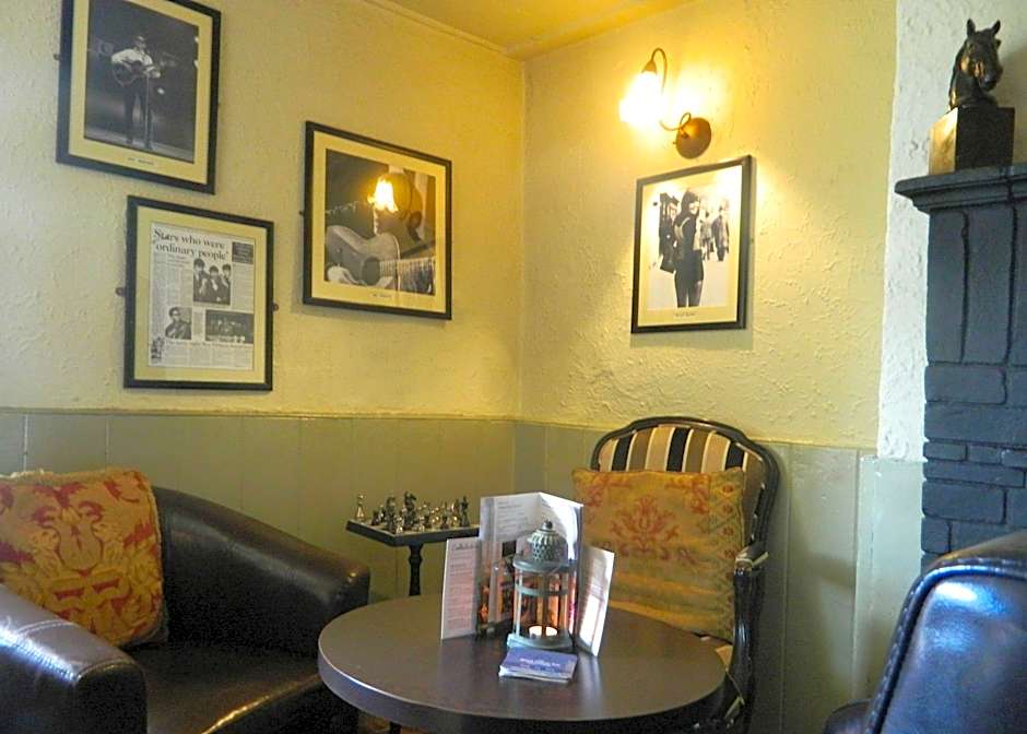 The Black Horse Inn