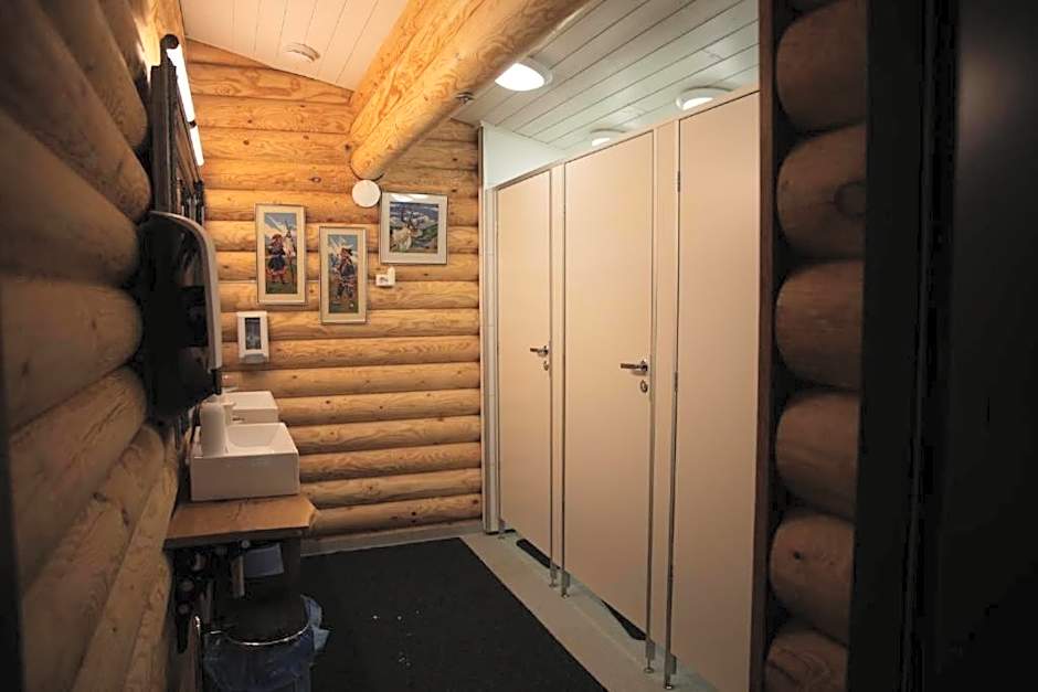 Rafi - The Village of Silence, Aurora Cabin 4