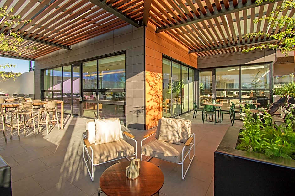 Staybridge Suites Guadalajara Novena By IHG