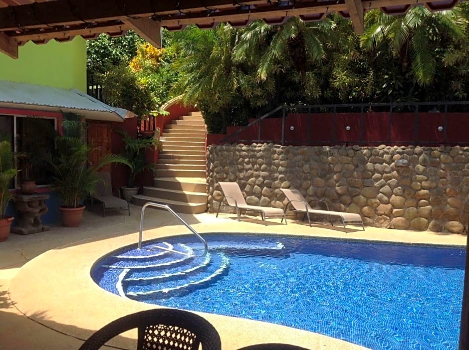 Hotel Tamarindo Village