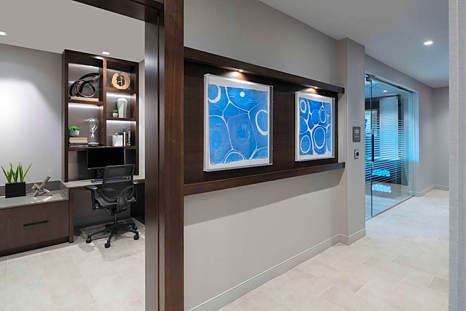 Fairfield by Marriott Inn & Suites Boston Medford