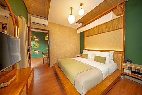 Two-Bedrooms Villa with Private Pool and Hot tub