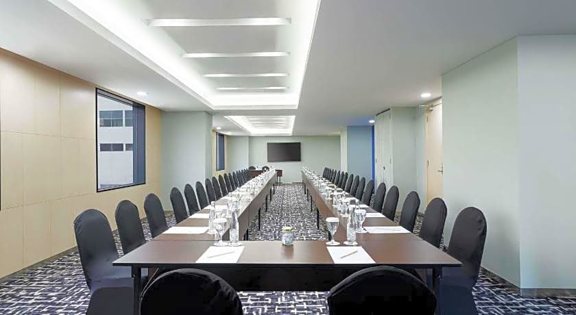 Mercure Jakarta Simatupang Hotel